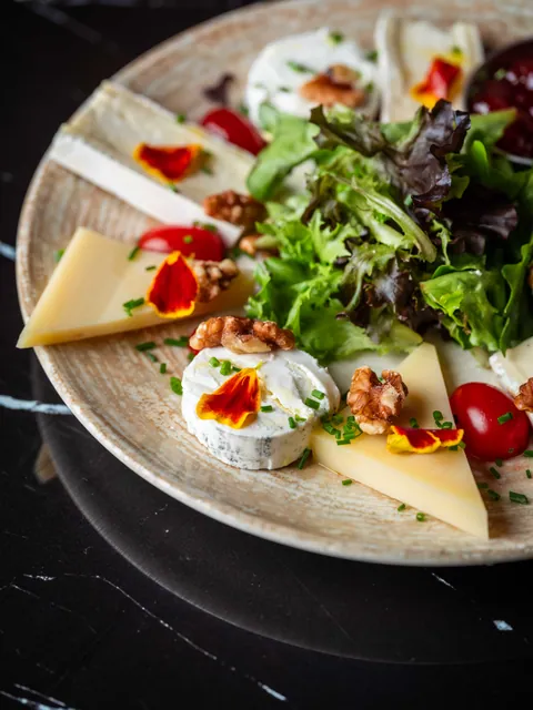 Planche de fromages affinés